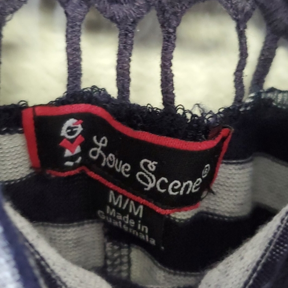 (5/$25) Navy blue and grey tank top - size m - Picture 6 of 6